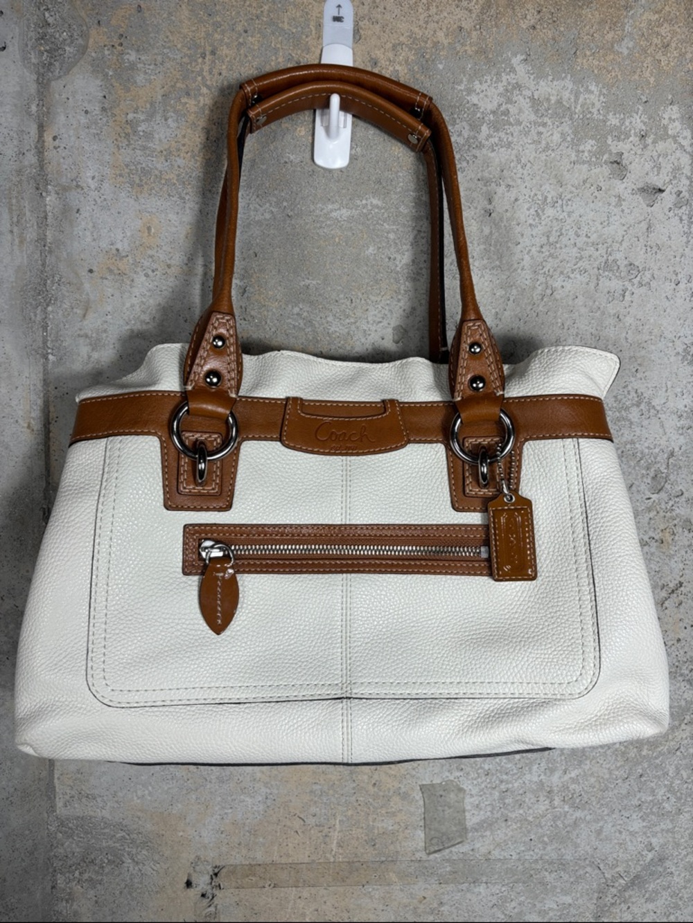 Vintage Coach Penelope Leather Satchel Pebbled Green Interior